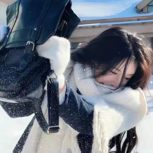 穿越白色空间